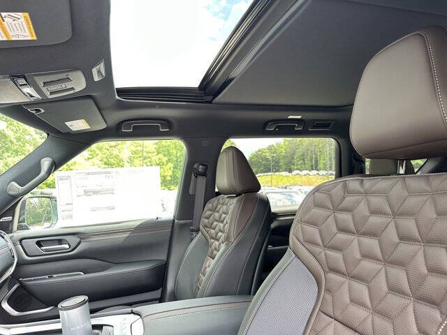 2025 Nissan Armada Platinum Reserve