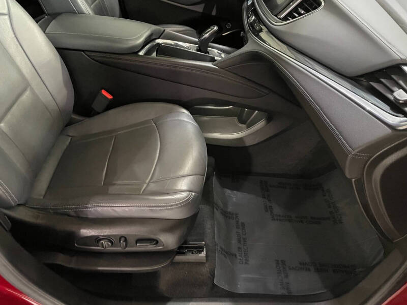 2018 Buick Enclave Essence