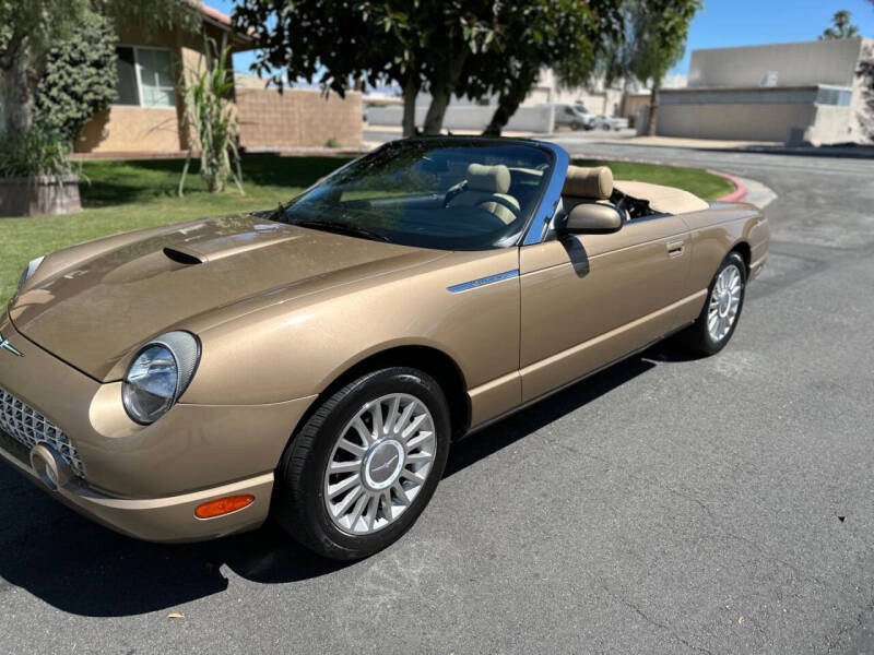 2005 Ford Thunderbird Deluxe
