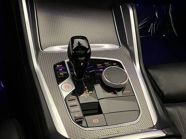 2023 BMW X6 xDrive40i