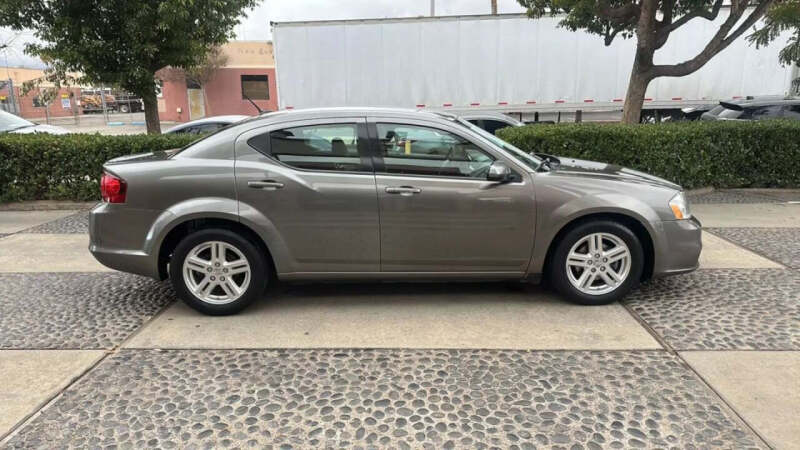 2013 Dodge Avenger SXT