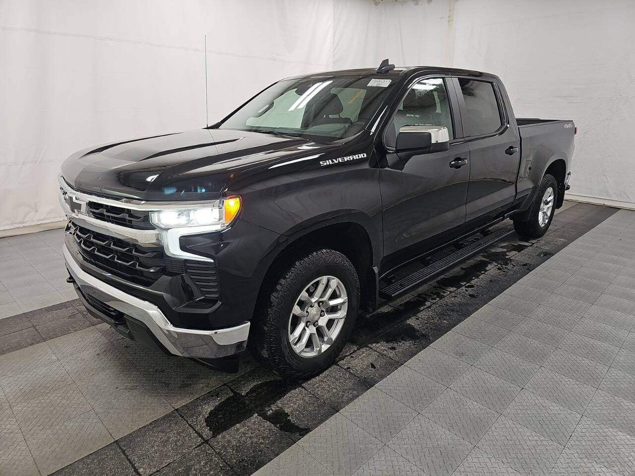 2023 Chevrolet Silverado 1500 LT 4x4 4dr Crew Cab 6.6 ft. SB's photo