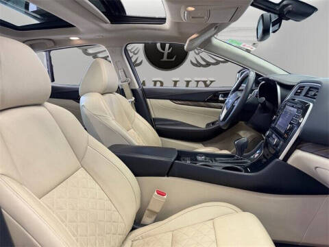 2016 Nissan Maxima Platinum