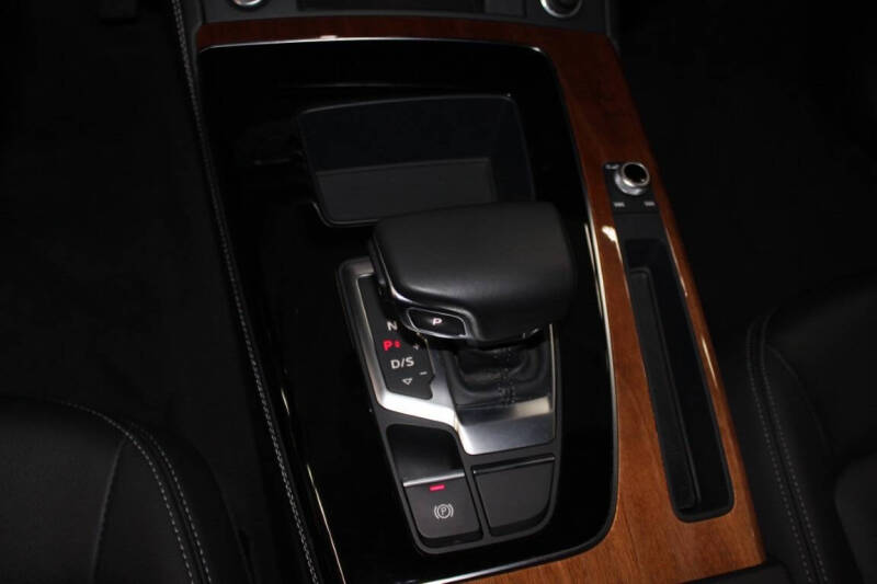 2022 Audi Q5 quattro S line Prem Plus 45 TFSI