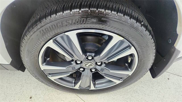 2023 Lexus UX 250h Premium