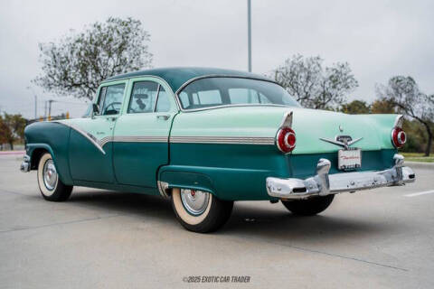 1956 Ford Fairlane