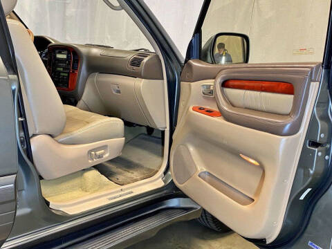 2000 Lexus LX 470