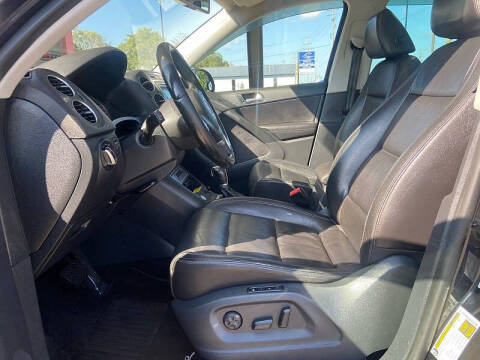 2017 Volkswagen Tiguan 2.0T Sport 4Motion