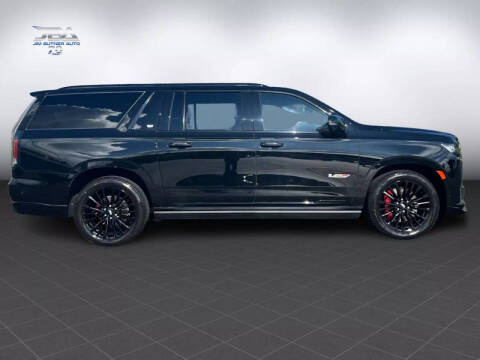 2023 Cadillac Escalade-V ESV