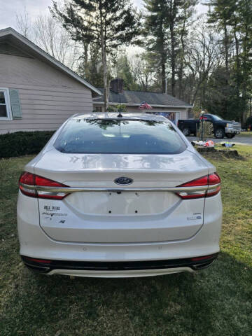 2017 Ford Fusion SE