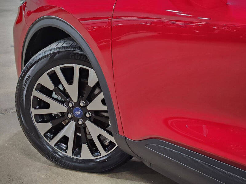 2020 Ford Escape Hybrid SE Sport