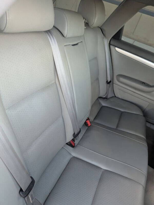 2002 Audi A4 1.8T Avant quattro