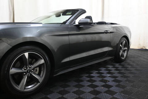 2016 Ford Mustang V6