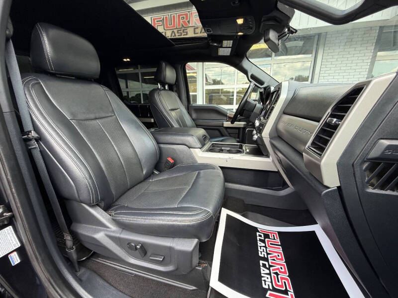 2022 Ford F-350 Super Duty Lariat