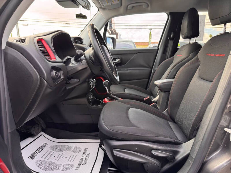 2016 Jeep Renegade Trailhawk