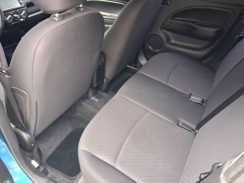 2018 Mitsubishi Mirage ES