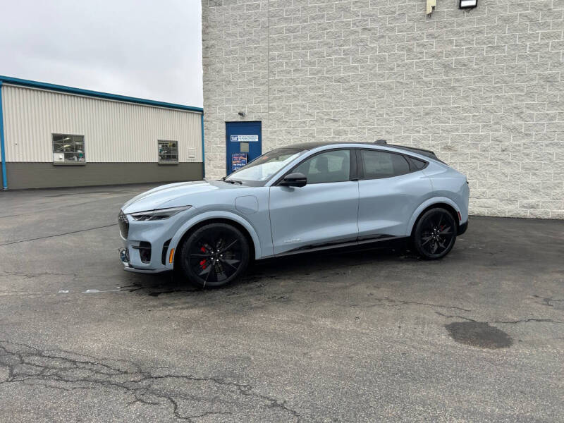 2025 Ford Mustang Mach-E GT