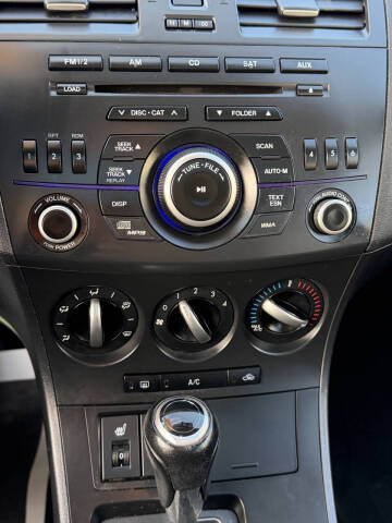 2012 Mazda MAZDA3 i Grand Touring