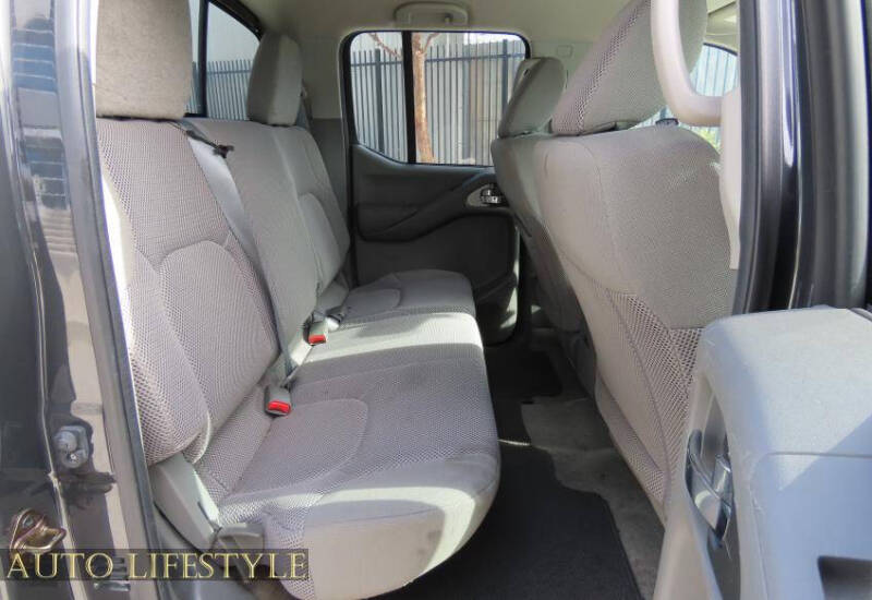 2015 Nissan Frontier