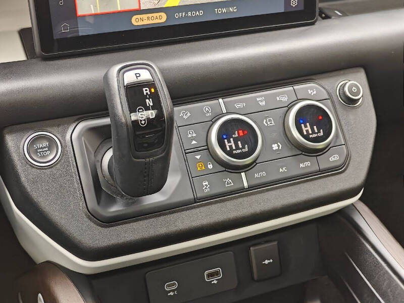 2020 Land Rover Defender 110 HSE