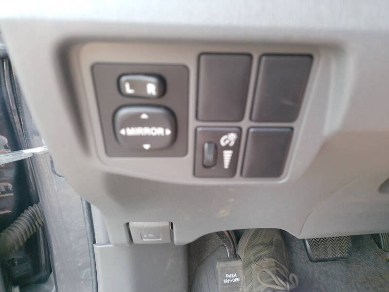 2011 Toyota Prius Two