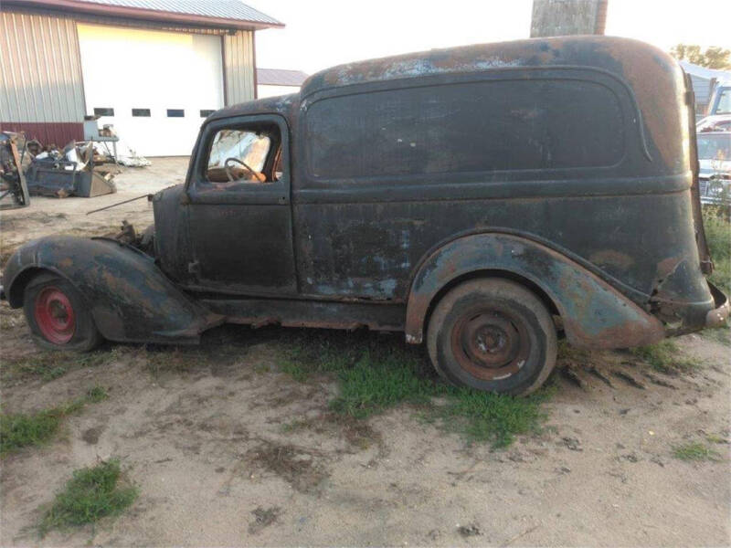 1937 Dodge Humpback panel truck