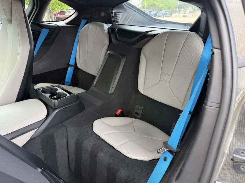 2015 BMW i8