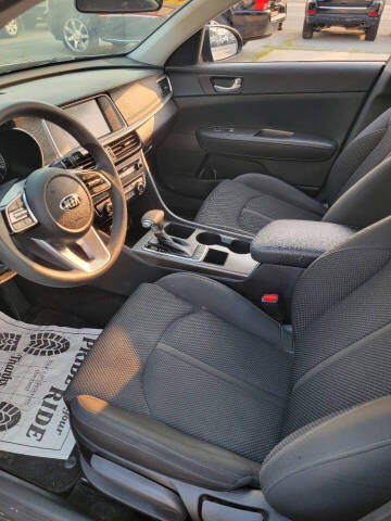 2019 Kia Optima LX