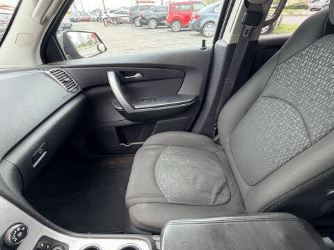 2011 GMC Acadia SLE