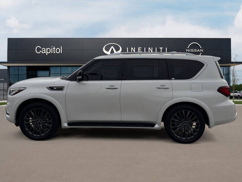 2024 Infiniti QX80 Premium Select