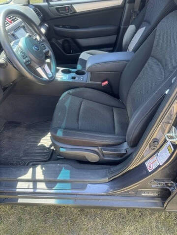 2017 Subaru Outback 2.5i
