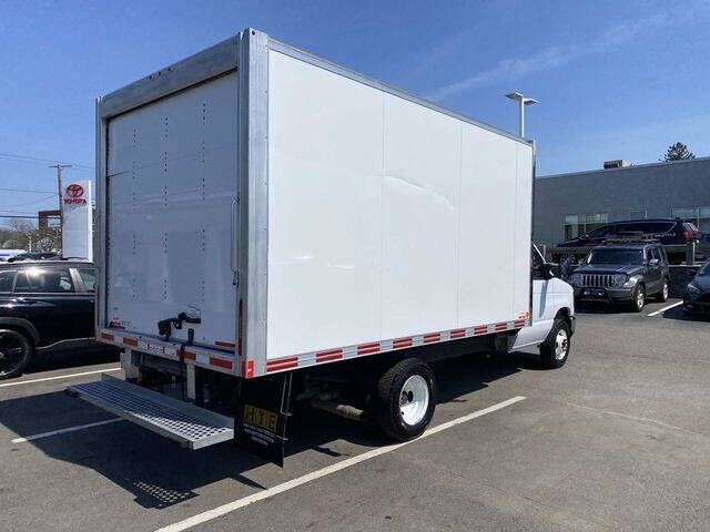 2024 Ford E-Series