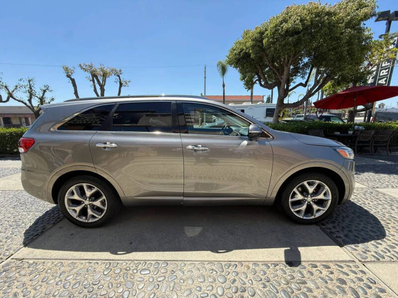 2017 Kia Sorento SX V6