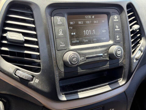 2018 Jeep Cherokee Latitude