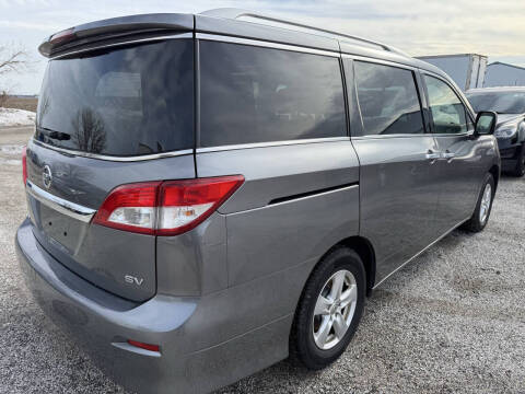 2017 Nissan Quest SV