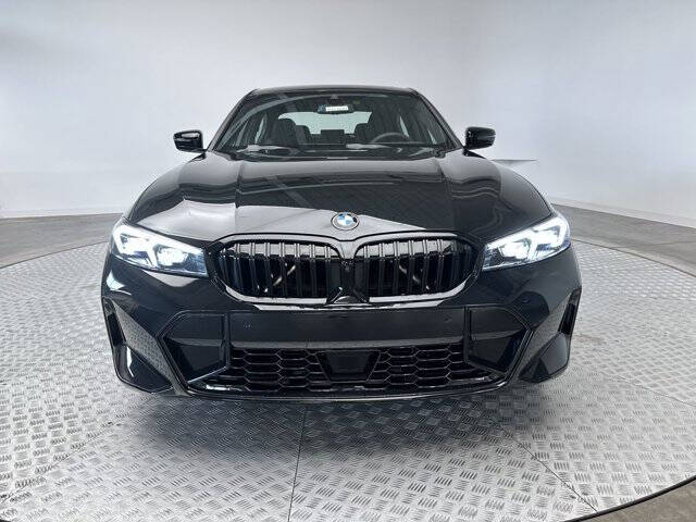 2025 BMW 3 Series 330i xDrive