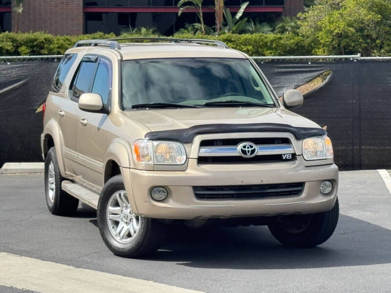 2005 Toyota Sequoia SR5