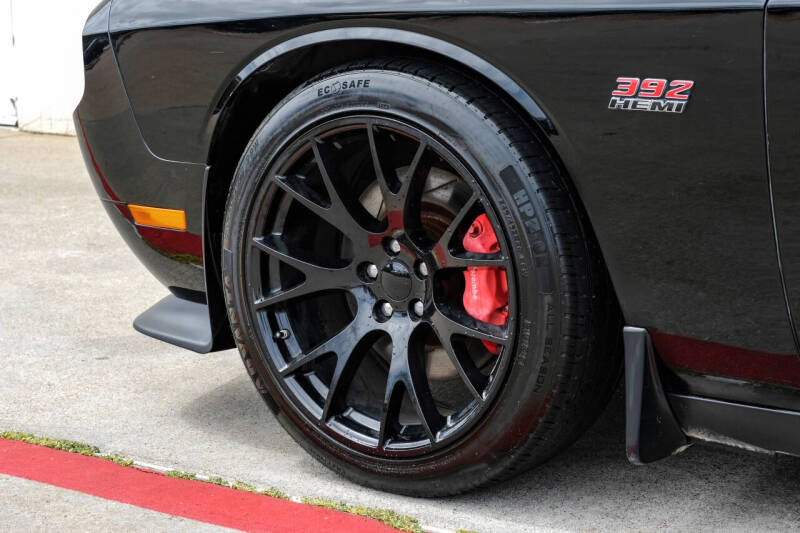 2012 Dodge Challenger SRT8 392