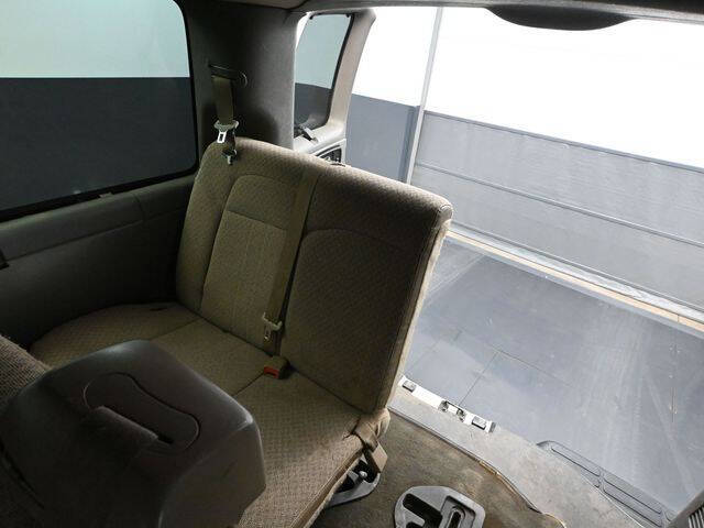 2017 Chevrolet Express LT 3500