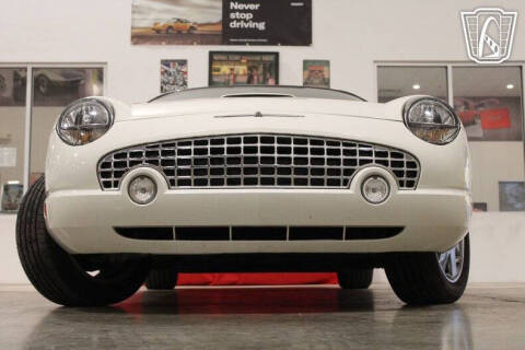 2002 Ford Thunderbird Deluxe