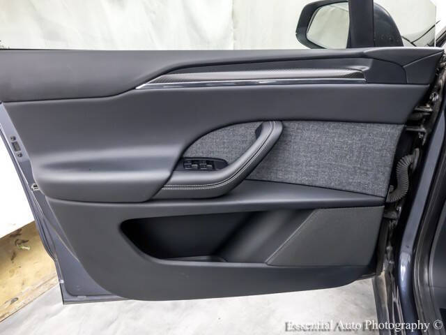 2023 Tesla Model X Plaid