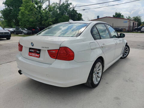 2011 BMW 3 Series 328i