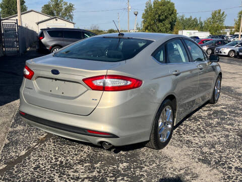 2015 Ford Fusion SE