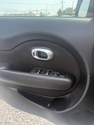 2019 Kia Soul +
