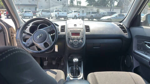 2013 Kia Soul +