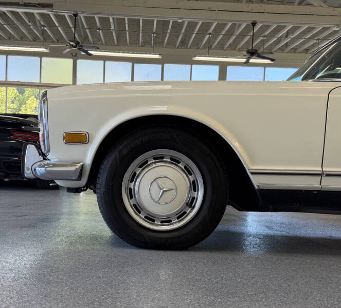 1970 Mercedes-Benz 280-Class