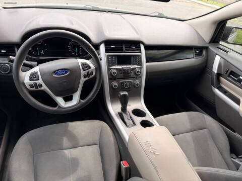 2012 Ford Edge SE