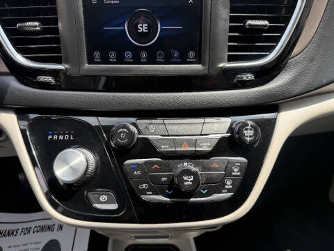 2020 Chrysler Voyager LXi