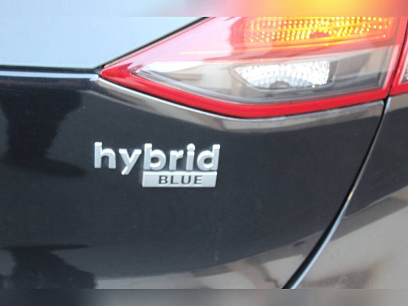 2017 Hyundai Ioniq Hybrid Blue