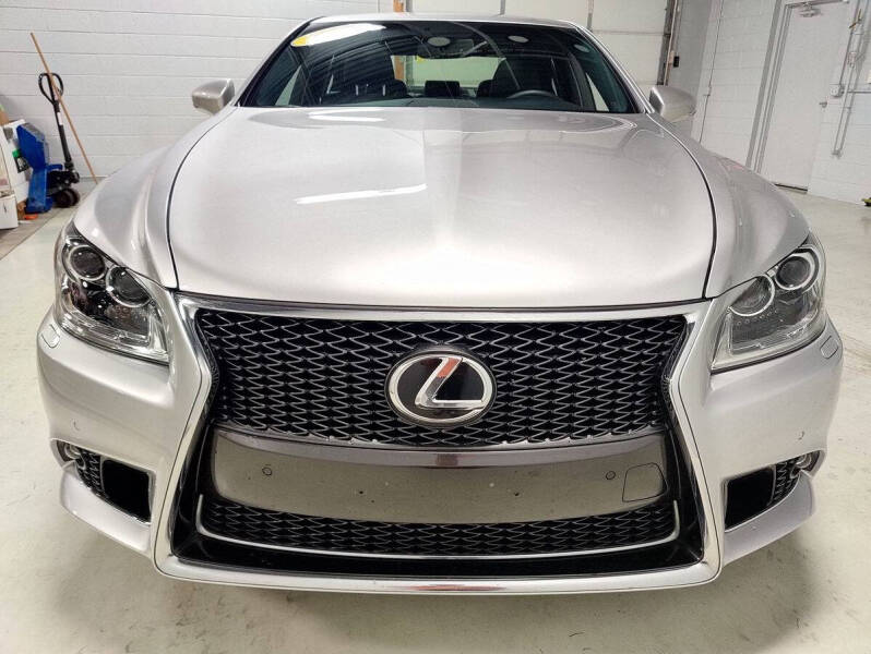 2016 Lexus LS 460
